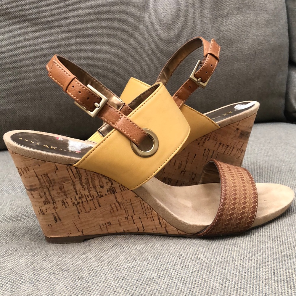 Anne Klein wedges size 8